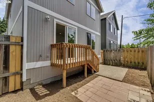 585 SW 207th Ave, Beaverton, OR 97006 - Photo 27