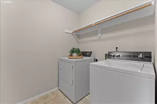 2234 NW 168th Pl, Beaverton, OR 97006 - Photo 35