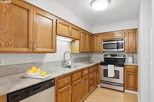 8720 SW Tualatin Rd, Tualatin, OR 97062 - Photo 9