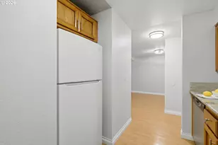 8720 SW Tualatin Rd, Tualatin, OR 97062 - Photo 11