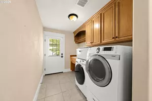 567 Cherokee Ave, Roseburg, OR 97471 - Photo 33