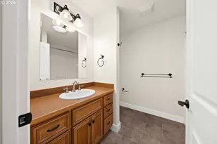 567 Cherokee Ave, Roseburg, OR 97471 - Photo 31