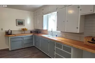 292 Bisher St, Halfway, OR 97834 - Photo 9