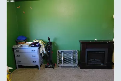 231 NE Darrell Ave, Winston, OR 97496 - Photo 35