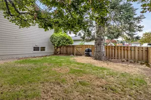 13710 NE Beech St, Portland, OR 97230 - Photo 39