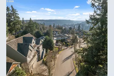 2311 Falcon Dr, West Linn, OR 97068 - Photo 3