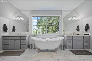 2311 Falcon Dr, West Linn, OR 97068 - Photo 5