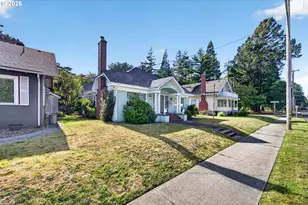 1410 Sherman Ave, North Bend, OR 97459 - Photo 3