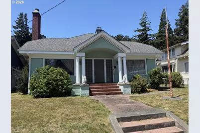 1410 Sherman Ave, North Bend, OR 97459 - Photo 5