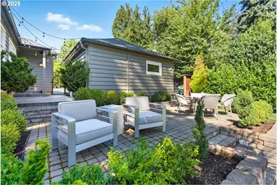 3190 SW Ridgewood Ave, Portland, OR 97225 - Photo 39