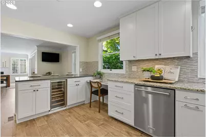 3190 SW Ridgewood Ave, Portland, OR 97225 - Photo 13