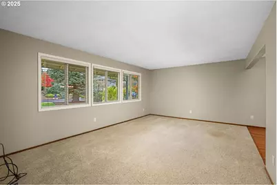 5410 SE Byron Dr, Milwaukie, OR 97267 - Photo 3