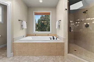 20685 S Monpano Overlook Dr, Oregon City, OR 97045 - Photo 37
