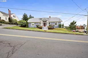 1215 15th St, Astoria, OR 97103 - Photo 43