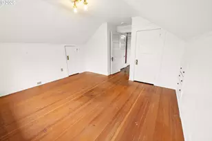 1215 15th St, Astoria, OR 97103 - Photo 37