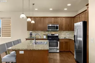 216 NW 117th Loop, Portland, OR 97229 - Photo 7