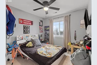 18910 Highland Dr, Oregon City, OR 97045 - Photo 17