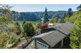 400 Tenmile Terrace, Lakeside, OR 97449 - Photo 33