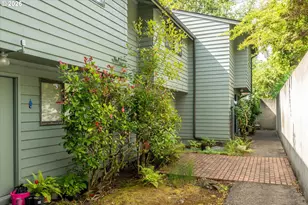 4431 Fox Hollow Rd, Eugene, OR 97401 - Photo 25