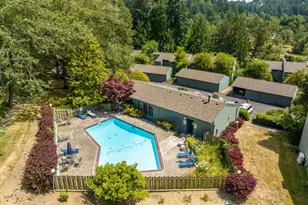 4431 Fox Hollow Rd, Eugene, OR 97401 - Photo 37