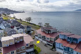 2910 Expedition Ln, Astoria, OR 97103 - Photo 3