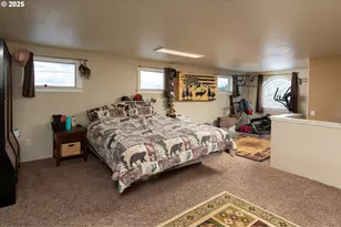 82678 Shotgun Pass Ln, Christmas Valley, OR 97641 - Photo 17