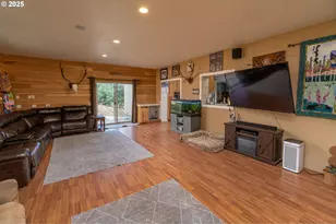 82678 Shotgun Pass Ln, Christmas Valley, OR 97641 - Photo 11