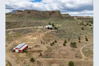 82678 Shotgun Pass Ln, Christmas Valley, OR 97641 - Photo 39