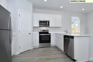 1347 NE Clark Ave, Battle Ground, WA 98604 - Photo 13