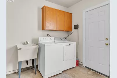 1160 SW Goucher St, McMinnville, OR 97128 - Photo 31