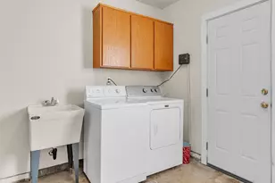 1160 SW Goucher St, McMinnville, OR 97128 - Photo 31