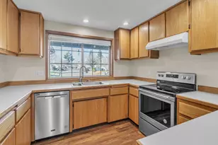 1160 SW Goucher St, McMinnville, OR 97128 - Photo 13