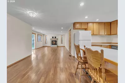 1160 SW Goucher St, McMinnville, OR 97128 - Photo 9