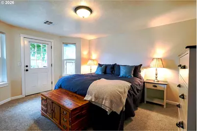 1145 S 6th St, Harrisburg, OR 97446 - Photo 17
