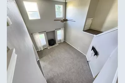 1145 S 6th St, Harrisburg, OR 97446 - Photo 29