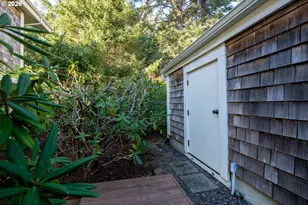 505 Capes Dr, Oceanside, OR 97134 - Photo 37