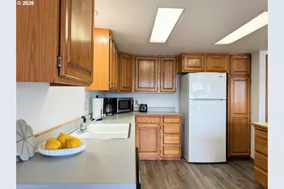 222 Del Norte Ln #19, Brookings, OR 97415 - Photo 13
