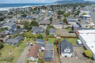 1409 NW 14th St, Lincoln City, OR 97367 - Photo 23