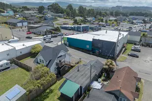 1409 NW 14th St, Lincoln City, OR 97367 - Photo 21