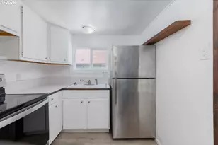 1409 NW 14th St, Lincoln City, OR 97367 - Photo 37