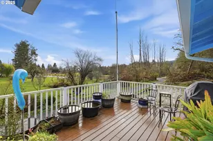 120 Sandy Bend Rd, Castle Rock, WA 98611 - Photo 5