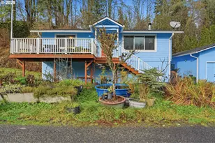 120 Sandy Bend Rd, Castle Rock, WA 98611 - Photo 3