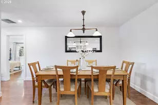 19065 NW Astoria Dr, Portland, OR 97229 - Photo 15