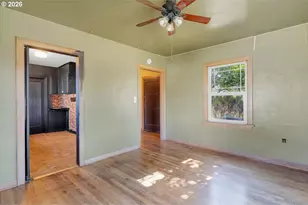 1162 SE Lyle St, Dallas, OR 97338 - Photo 11