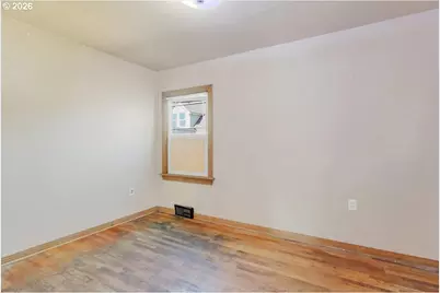 1162 SE Lyle St, Dallas, OR 97338 - Photo 25