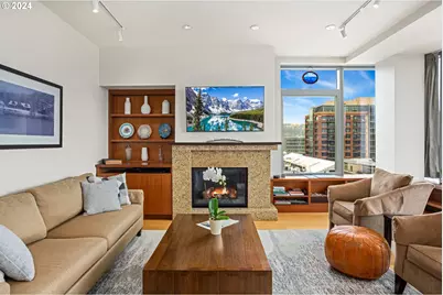 1001 NW Lovejoy St #1008, Portland, OR 97209 - Photo 3