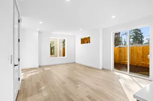 7458 SE Tolman St, Portland, OR 97206 - Photo 5