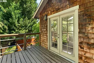 2817 NE Weidler St, Portland, OR 97232 - Photo 23