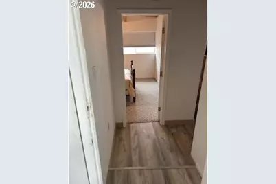 11016 NE Fargo St, Portland, OR 97220 - Photo 7