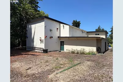 11016 NE Fargo St, Portland, OR 97220 - Photo 43